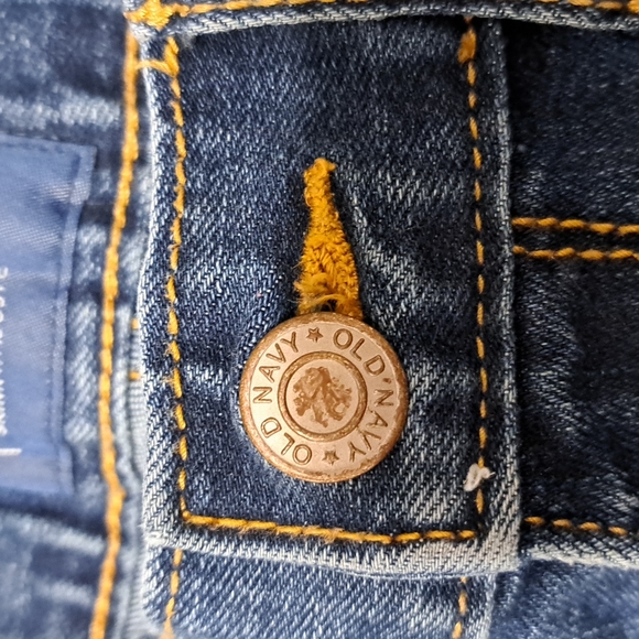 Old Navy jeans.  Size 10 regular. - Picture 7 of 11